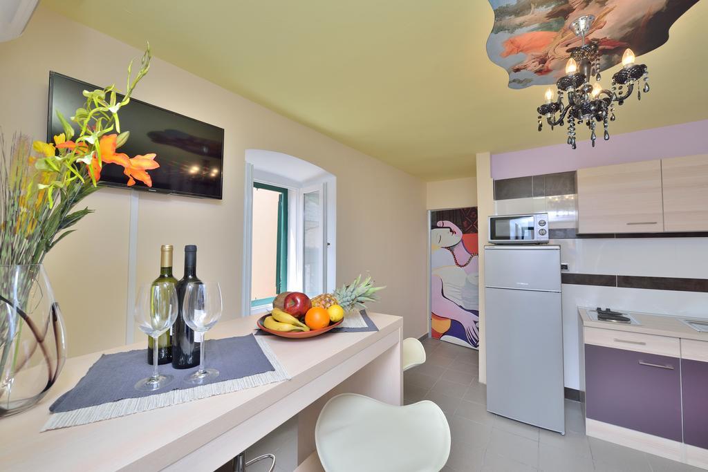 Apartments Carpe Diem Novigrad  Zimmer foto