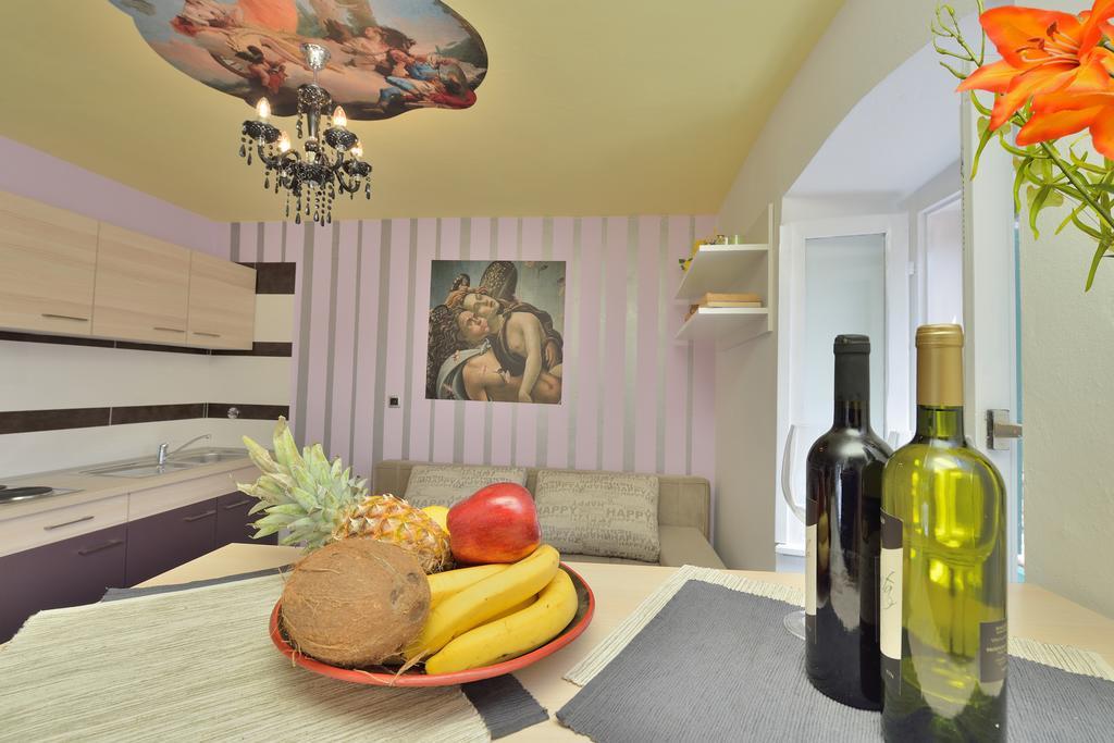 Apartments Carpe Diem Novigrad  Zimmer foto